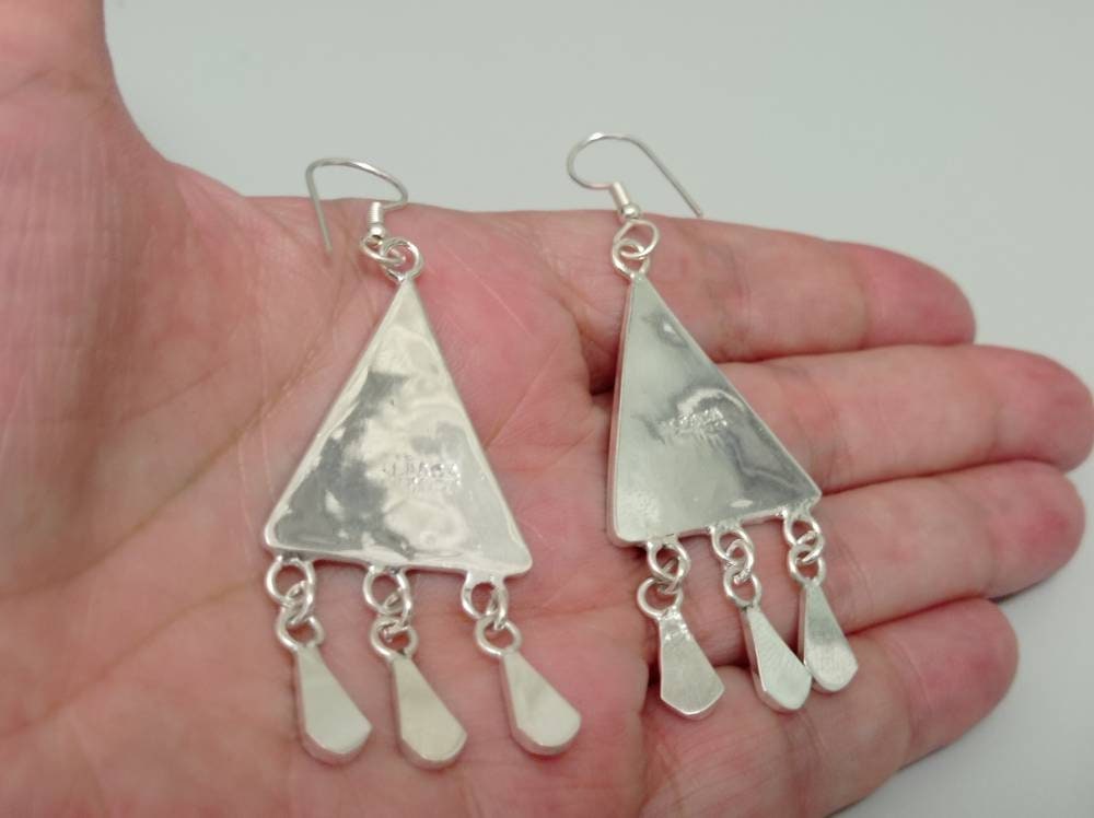 Mexican Silver Plated Mother of Pearl Flower Earrings: Boho Chic Artisan Jewelry