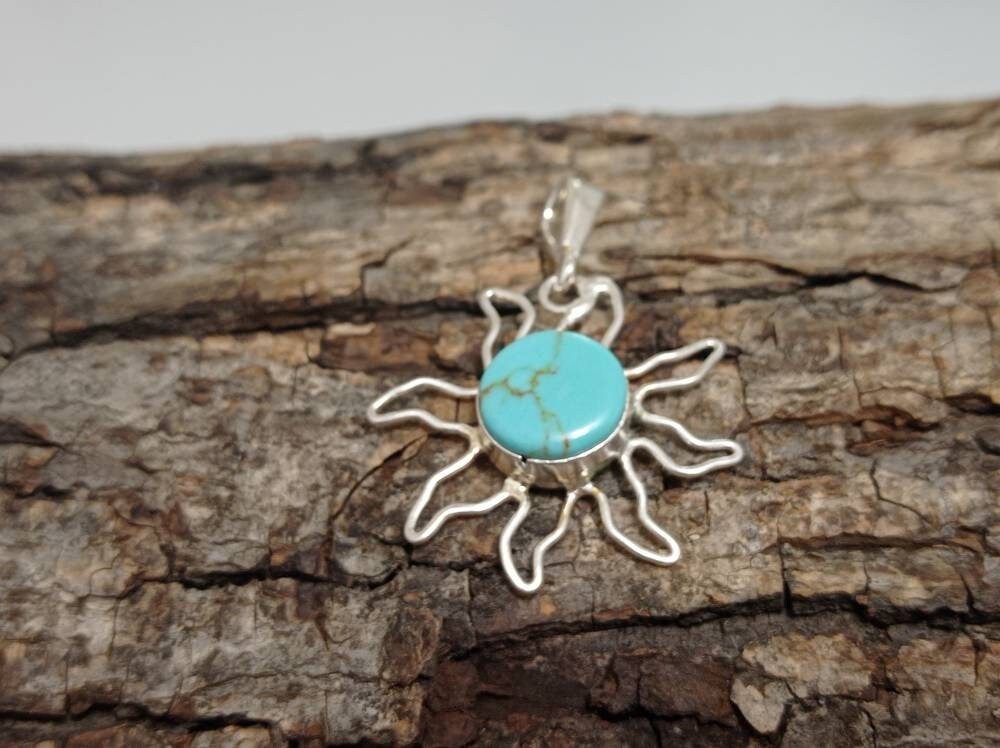 Handcrafted Turquoise Sun Pendant: Boho Chic Artisan Jewelry from Taxco, Mexico - Lightweight Cosmic Design