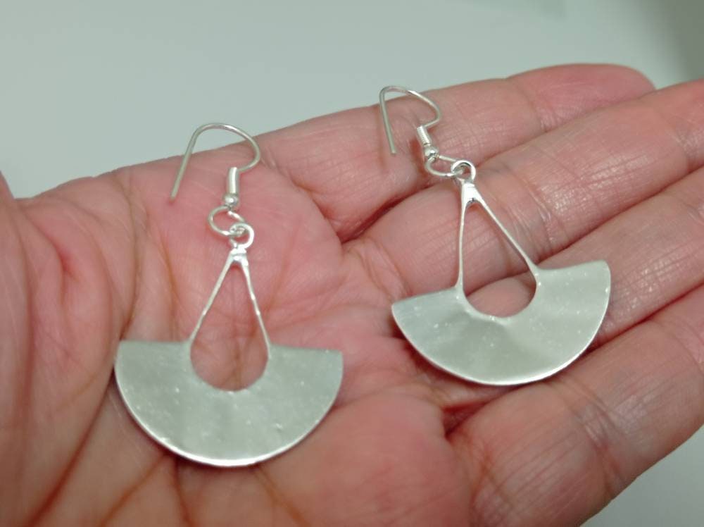 Handcrafted Silver Plated Abalone Shell Fan Earrings, Art Deco Style from Taxco, Mexico