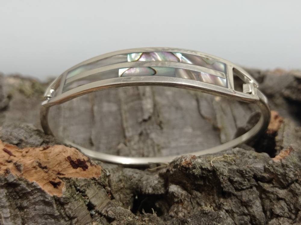 Elegant Silver Plated Mexican Bracelet with Art Deco Abalone Inlay