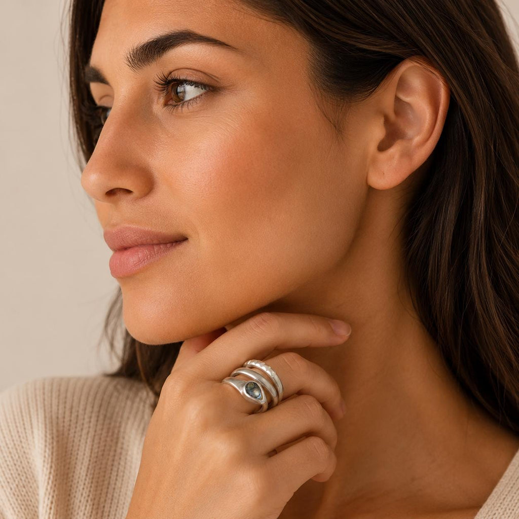 Silver Plated Snake Ring with Abalone – Handcrafted Taxco Mexican Jewelry
