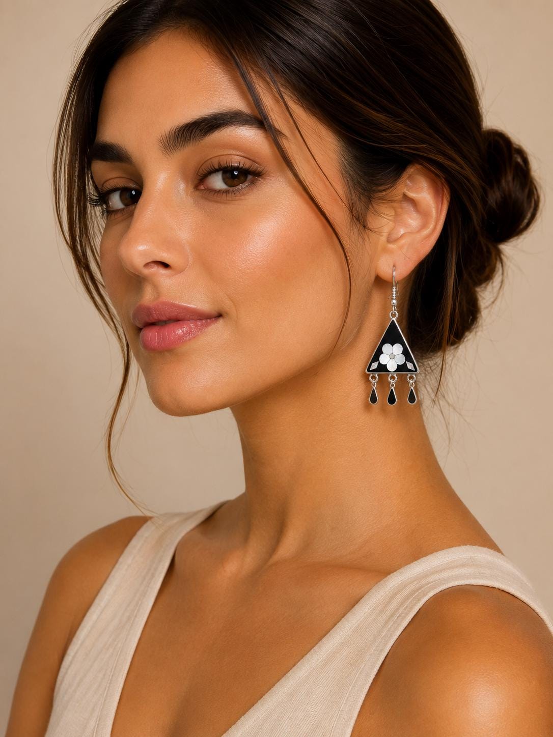 Mexican Silver Plated Mother of Pearl Flower Earrings: Boho Chic Artisan Jewelry