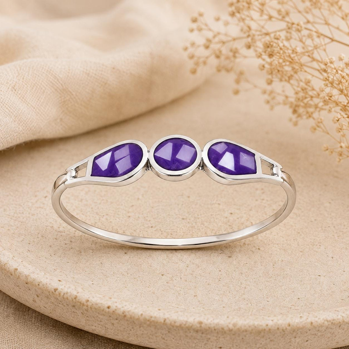 Handcrafted Mexican Mother of Pearl Bracelet with Silver Plated Purple Bohochic Design