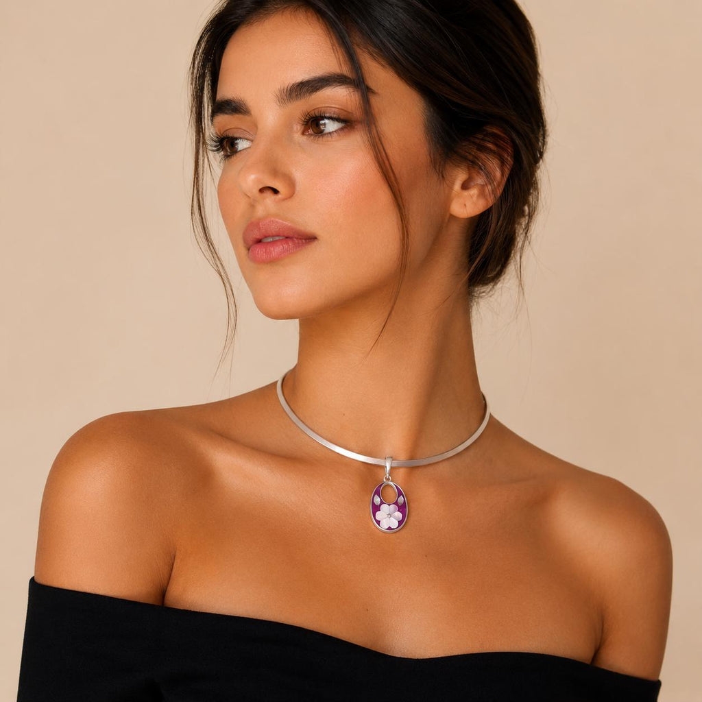 Silver Plated Choker with Mexican Abalone Daisy Pendant – Statement Necklace
