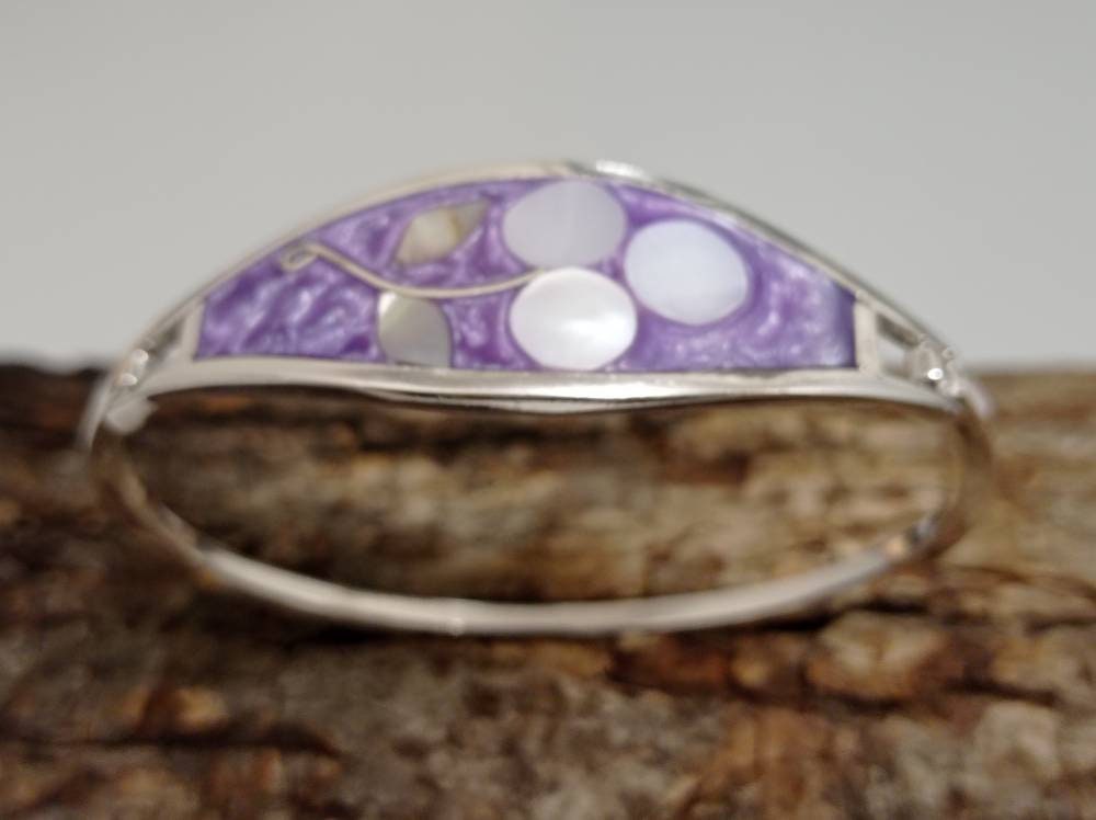 Abalone inlay purple bracelet, Silver plated bracelet, floral Bohochic jewelry, Ethnic handmade bracelet,mother of Pearl bracelet