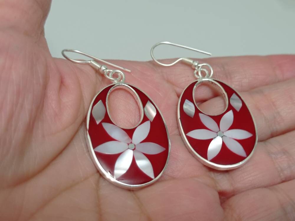 Mother of pearl inlay red earrings, Mexican earrings, Silver plated daisy earrings, Hoop dangle earrings, Floral Earrings, Bohochic jewelry,