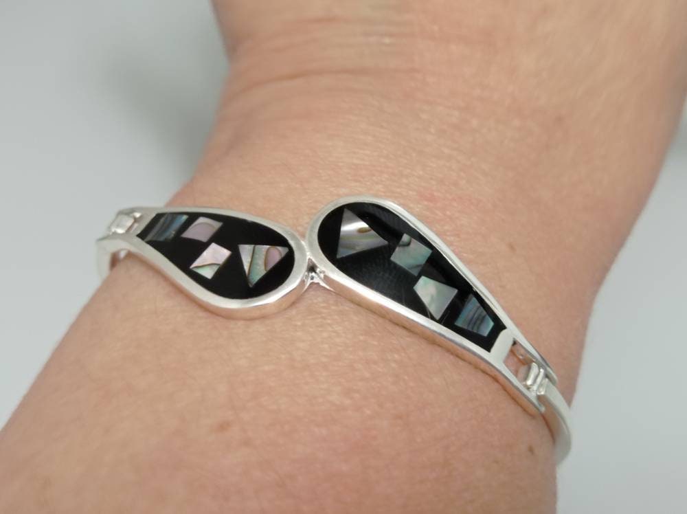 Art deco abalone embedded in black  enamel effect resin,silver plated bracelet,geometric bracelet, iridescent bracelet,mosaic hinged bangle