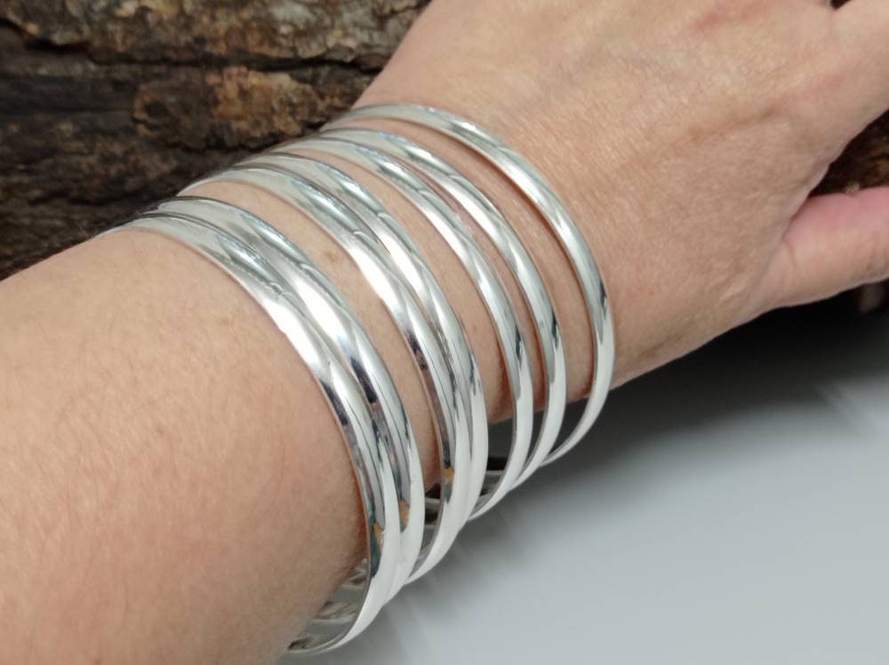 7 days bangles,silver plated set of 7 bracelets,6 mm half round bracelets ,weekly bracelet, mexican stacked bracelets, bracelets set