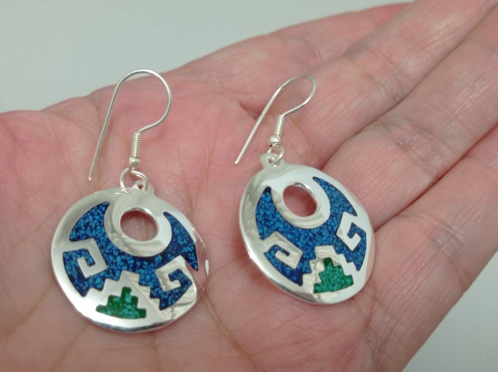 Silver plated mexican  hoop crushed turquoise and malachite earrings,green and blue geometric jewelry,aztec calendar design earrings