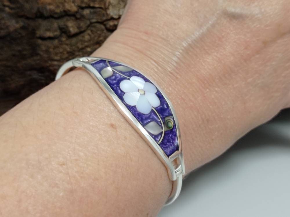 Mother of pearl flower  bangle,mexican silver plated bracelet, purple hinge bracelet, geometric abalone bracelet, Ethnic enamel bar bracelet