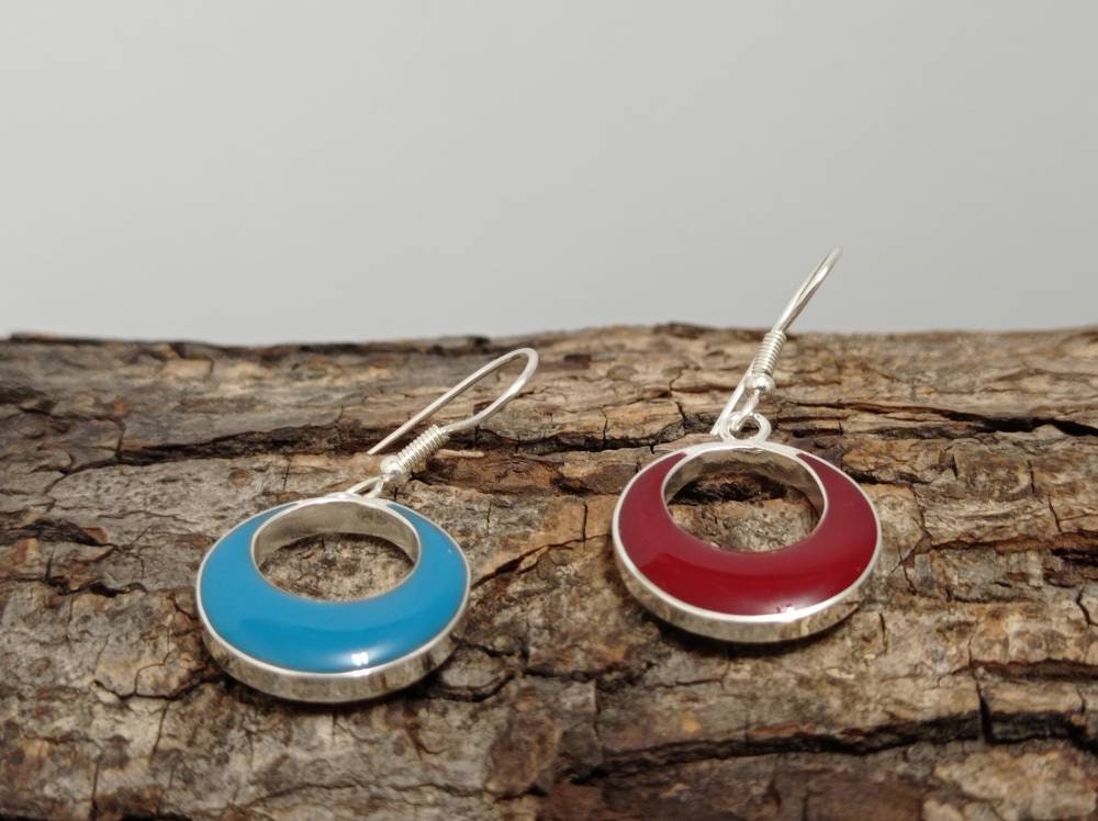 2 in 1 earrings,reversible hoop earrings,double sided earrings ,silver plated blue and red  earrings,2 color reversible hoop earrings