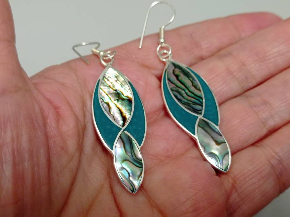 Mexican abalone shell  and green enamel effect resin mexican earrings,Silver plated hook earrings, geometric earrings,teardrop earrings