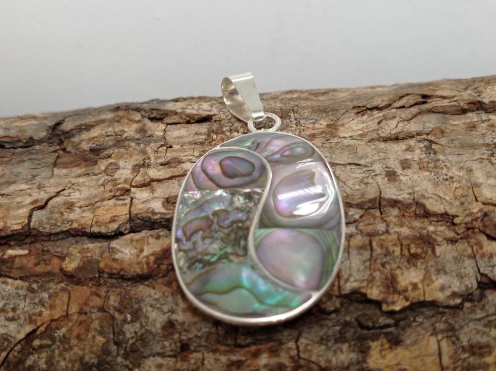 Original oval abalone shell pendant, Silver plated pendant, mexican iridescent pendant, geometric Bohochic jewelry,Ethnic handmade pendant,