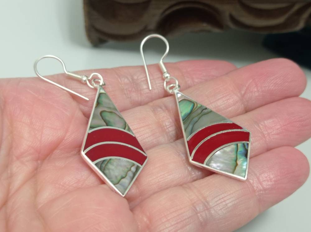 Art deco triangle abalone  and red enamel effect resin mexican earrings,Silver plated rhombus earrings, Hook geometric earrings,handmade