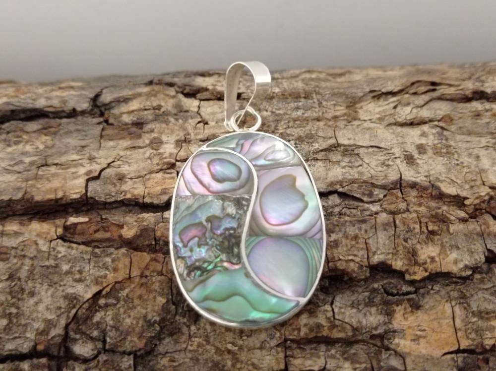 Original oval abalone shell pendant, Silver plated pendant, mexican iridescent pendant, geometric Bohochic jewelry,Ethnic handmade pendant,