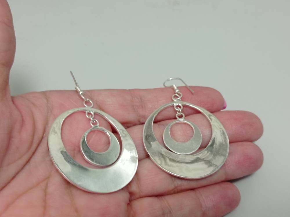 Mexican qbalone earrings,silver plated double hoop earrings, Bohochic jewelry, Ethnic handmade earrings,geometric earrings